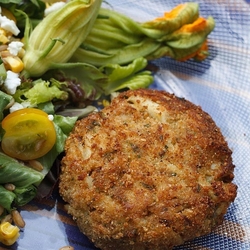Entree - Lump or claw meat for crab cakes recipes