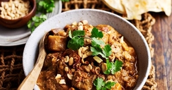 Easy Slow Cooker Beef Massaman Curry Recipe - Midweek dinner