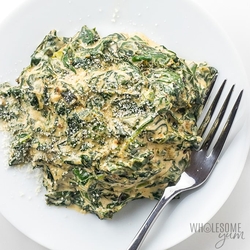 Side dish - Keto creamed spinach recipe with frozen spinach